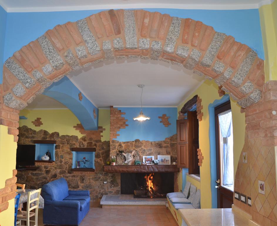 B&B La Dolce Sosta Фонни Экстерьер фото