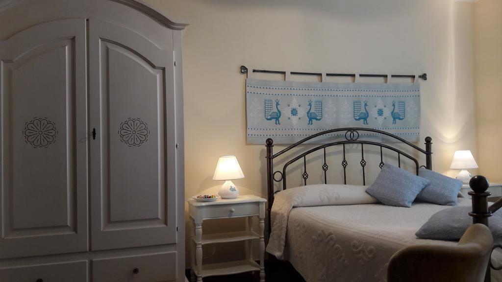 B&B La Dolce Sosta Фонни Экстерьер фото