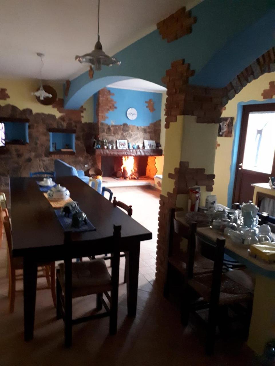 B&B La Dolce Sosta Фонни Экстерьер фото